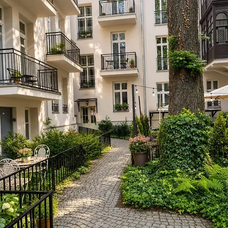 Apartment Architect Old Town With Orangery Ac Wifi